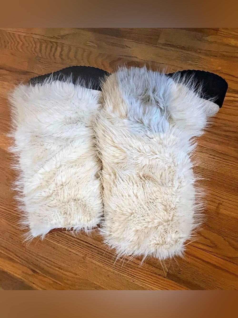 Free People White Faux Fur Tall Boots Brown Trim Women’s Size 8 - Picture 2 of 7
